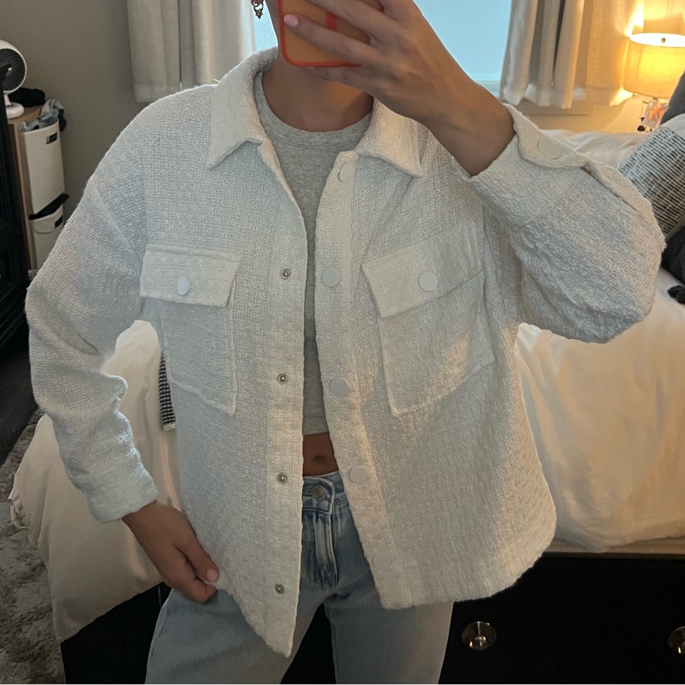 Vestique Tweed Lightweight White Shacket - Picture 6 of 8